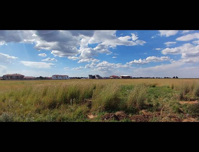 1,000M² VACANT LAND FOR SALE IN RIVERSDALE
